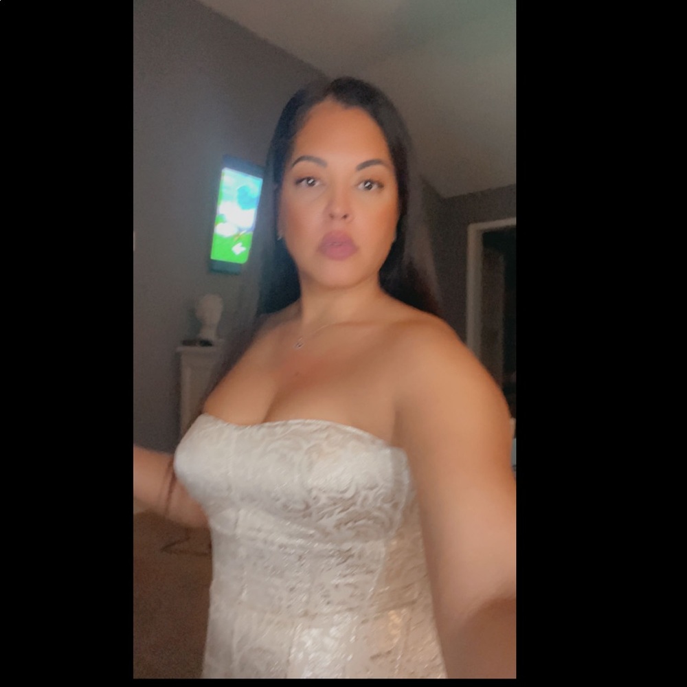 Own once great like new condition. corset bustier from white and black house